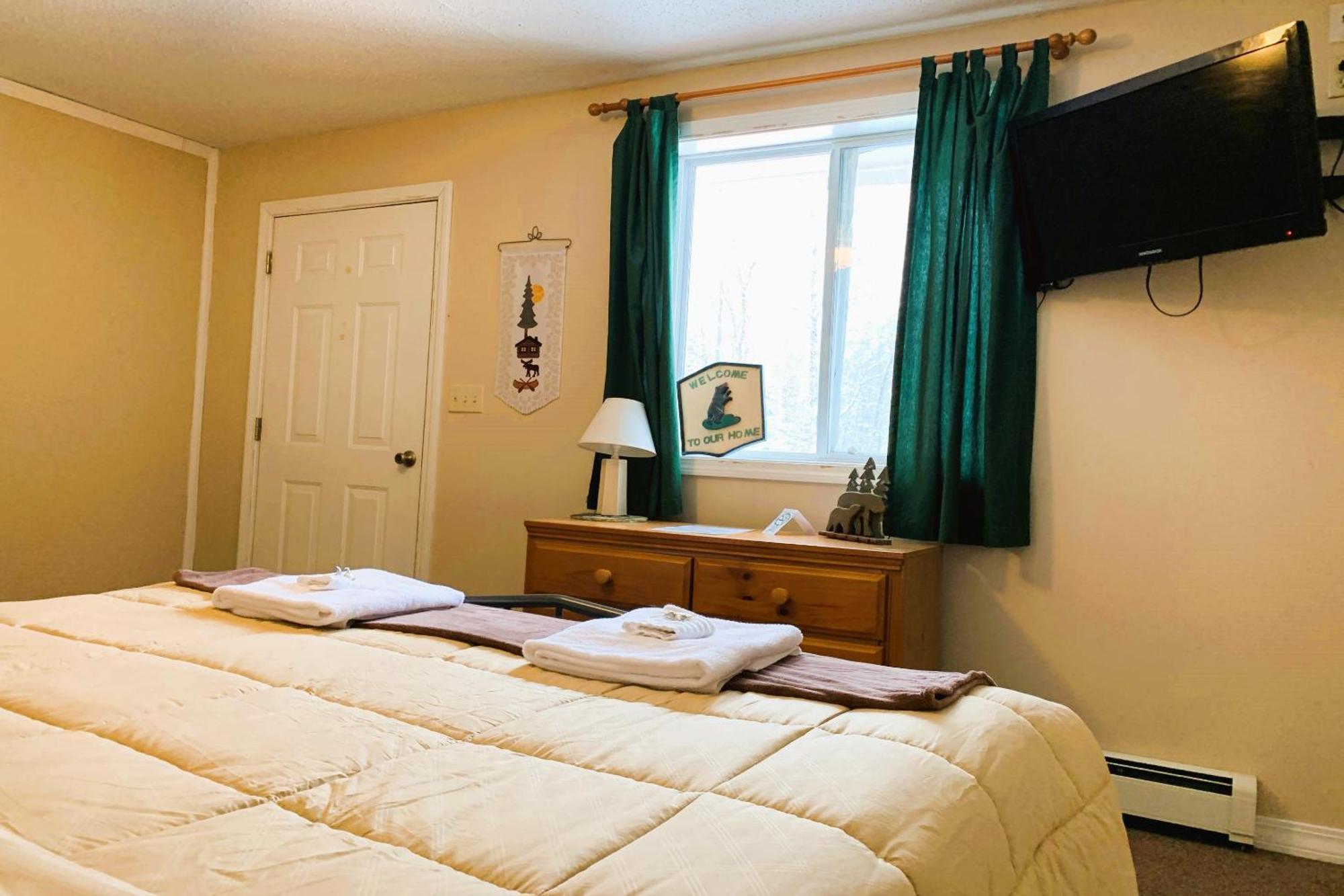 Love Hotels St John River By Oyo At Fort Kent Me Saint John Plantation Buitenkant foto