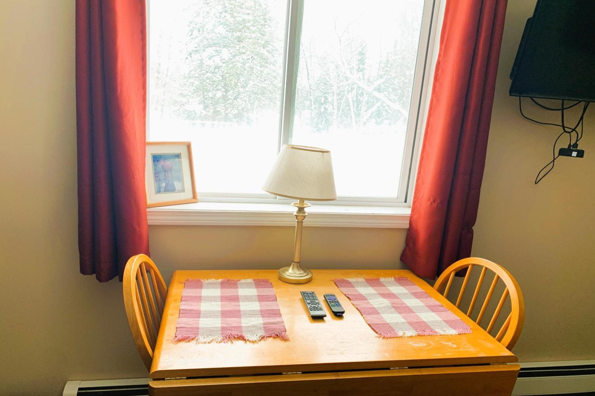 Love Hotels St John River By Oyo At Fort Kent Me Saint John Plantation Buitenkant foto