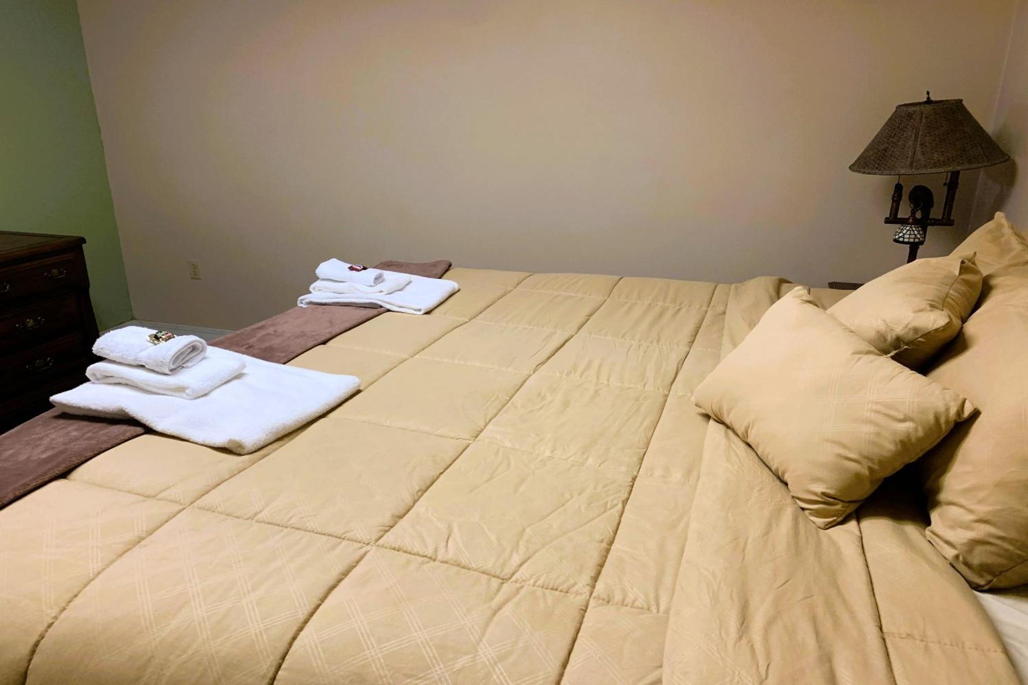 Love Hotels St John River By Oyo At Fort Kent Me Saint John Plantation Buitenkant foto