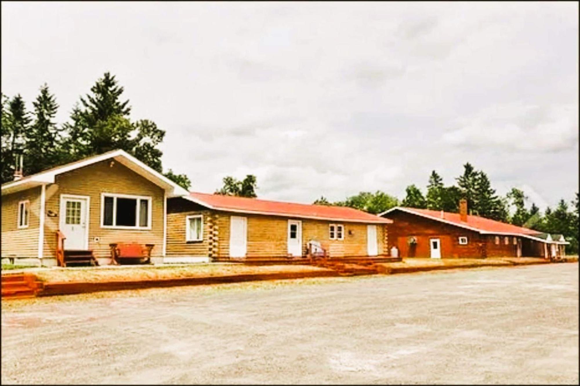 Love Hotels St John River By Oyo At Fort Kent Me Saint John Plantation Buitenkant foto